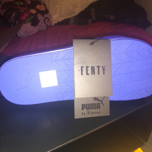 Puma Fenty Surf Slides - Picture 3 of 4